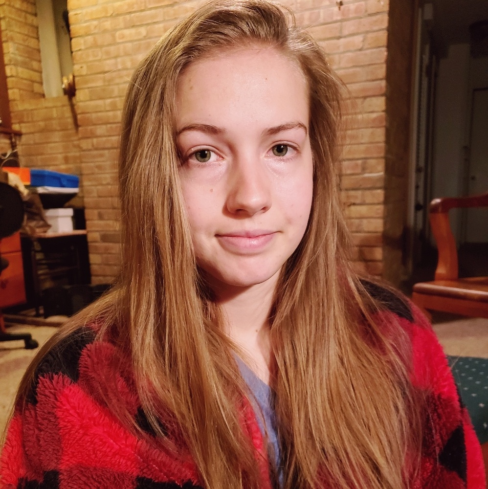 Meet your Posher, Cayla